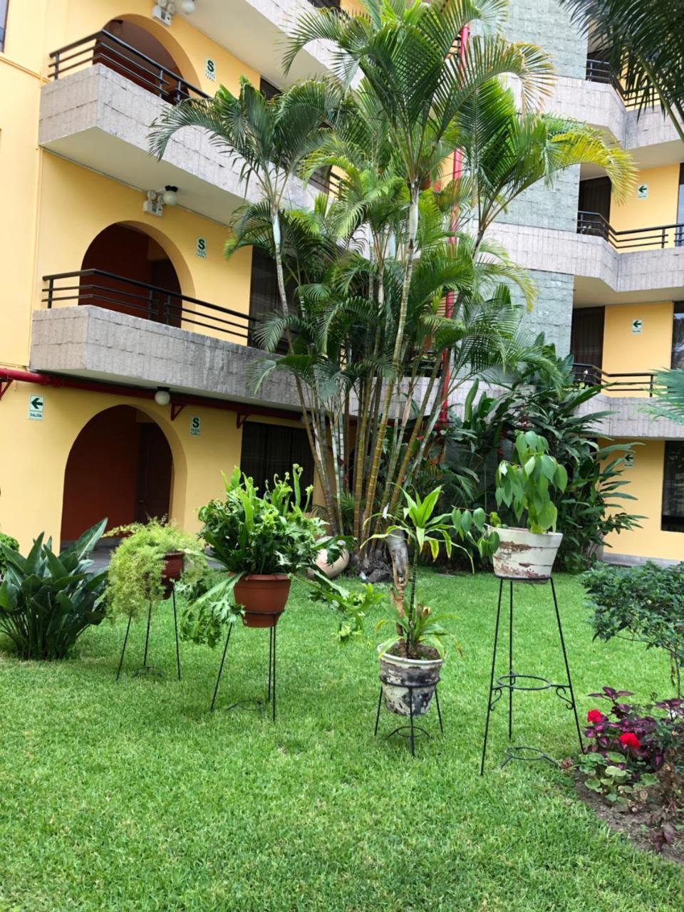 Grand Hotel Betsy Lima Exterior foto