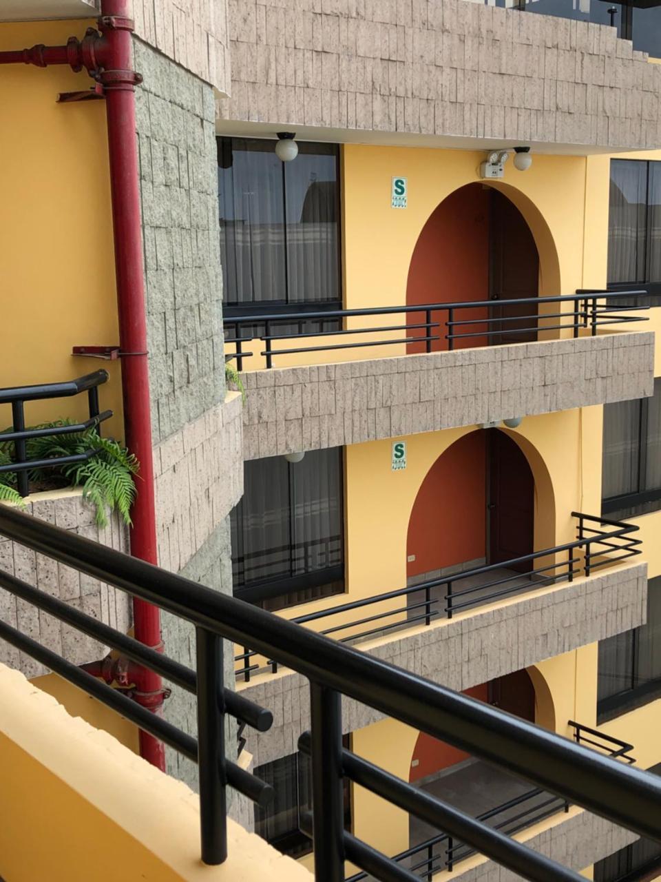 Grand Hotel Betsy Lima Exterior foto